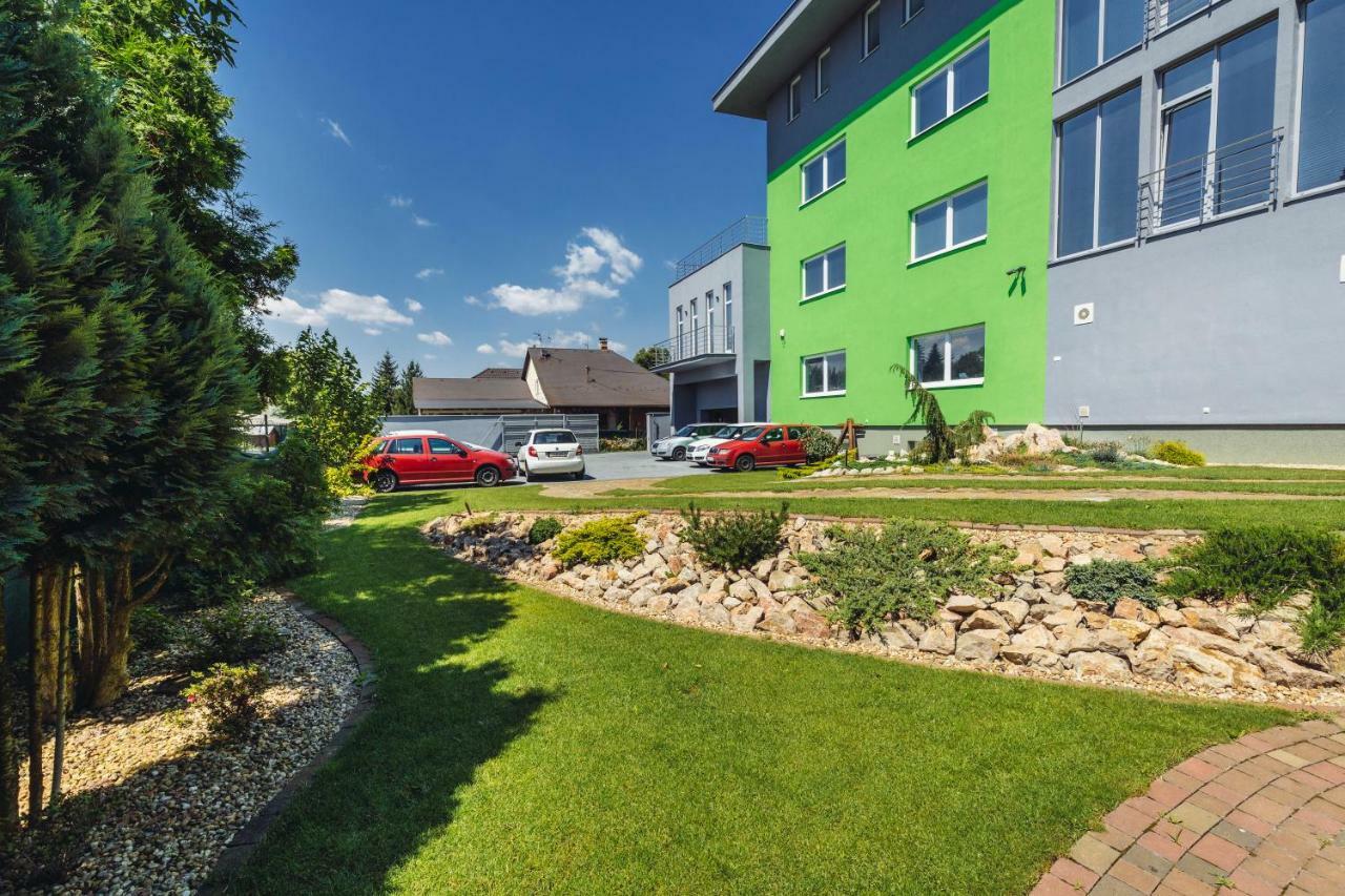 Panorama Apartments Prešov Exteriör bild